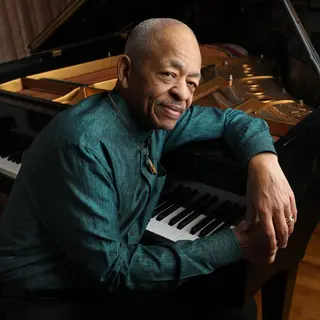 Adegoke Steve Colson