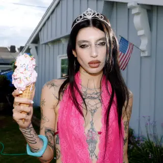 DeathbyRomy, bodyimage