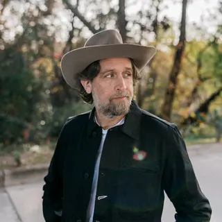 Hayes Carll w/ Calder Allen