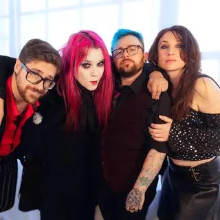 Sarah & the Safe Word