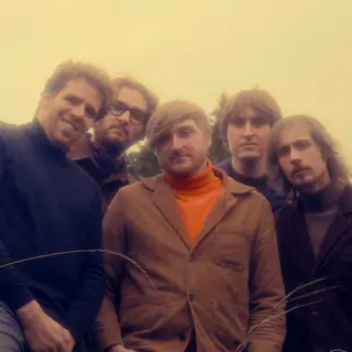 Banda AL9, The Burkharts