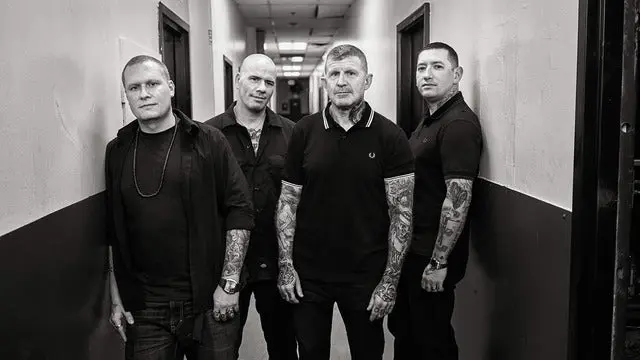 Slapshot, Agnostic Front, Bold, DYS, Wisdom In Chains, Neighborhood Shit